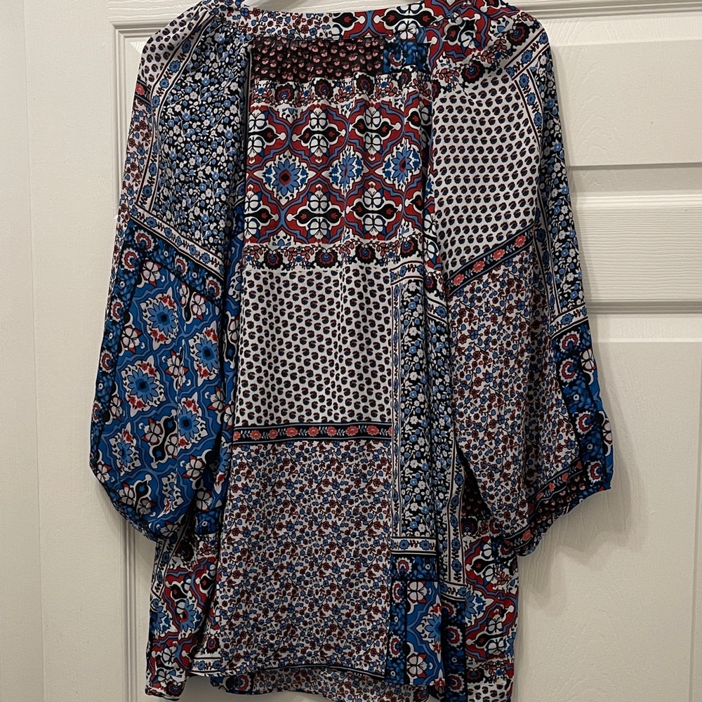 Zac & Rachel Multicolor Patchwork V-Neck Blouse — Blue, Red, White - Picture 4 of 4